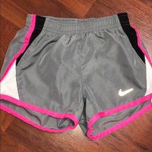Gray/ Black/ Pink Nike shorts 🖤💞✔️